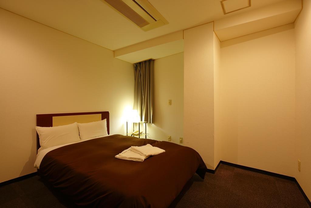 大阪鲸酒店 外观 照片
